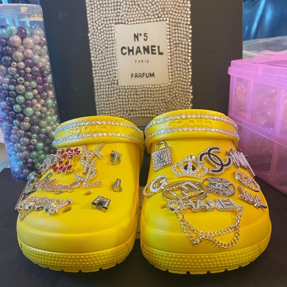 Custom design Crocs - Picture 16 of 16